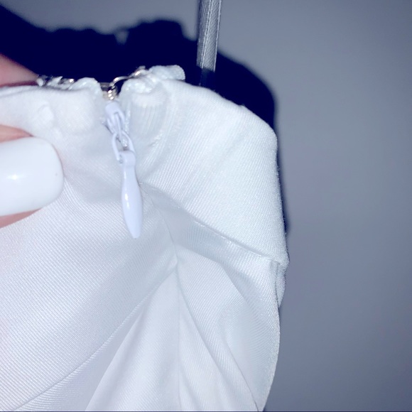 SUPERDOWN Nara White Mini Dress - Picture 3 of 7